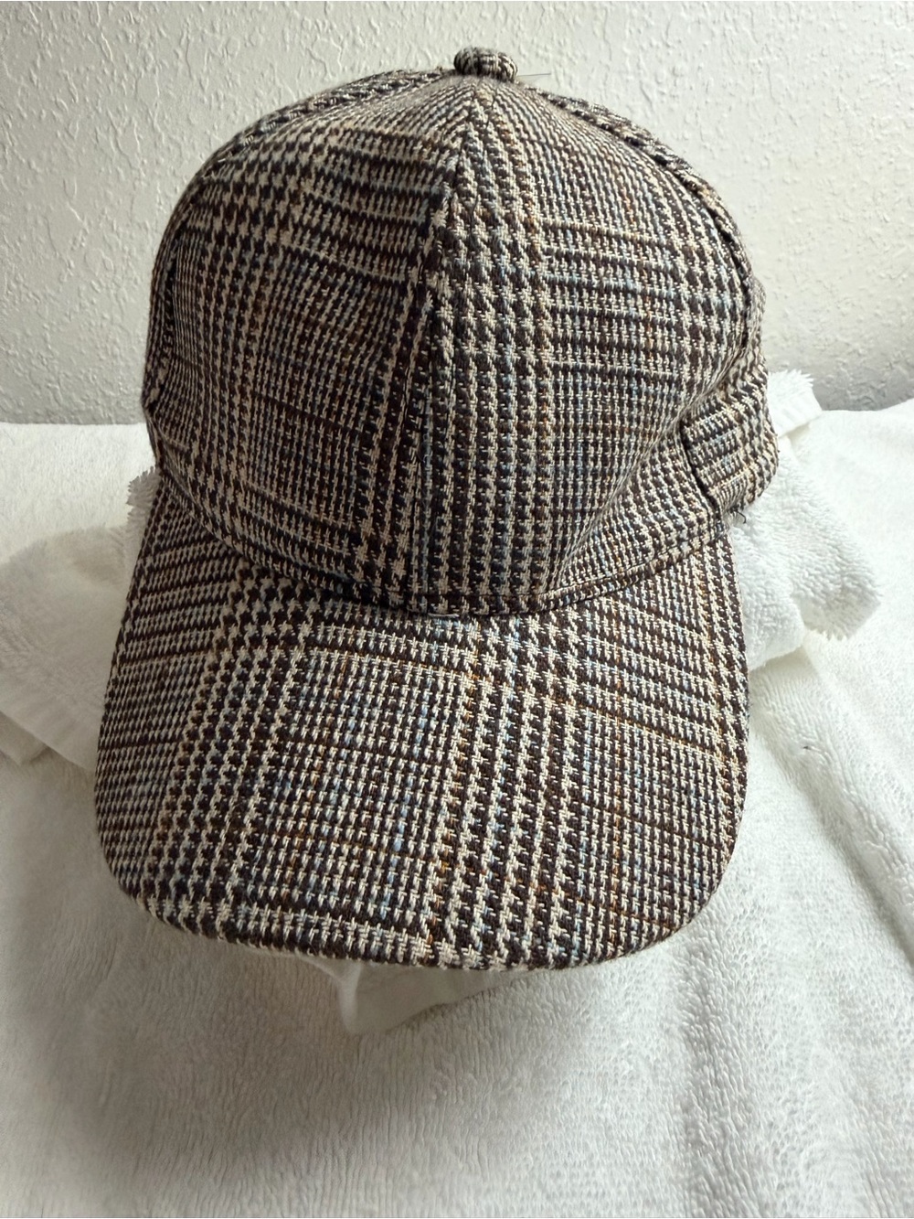 Classic Plaid Baseball Cap - Brown/Black